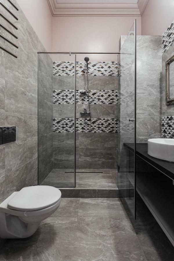Central Barkar Apartments Одесса Экстерьер фото