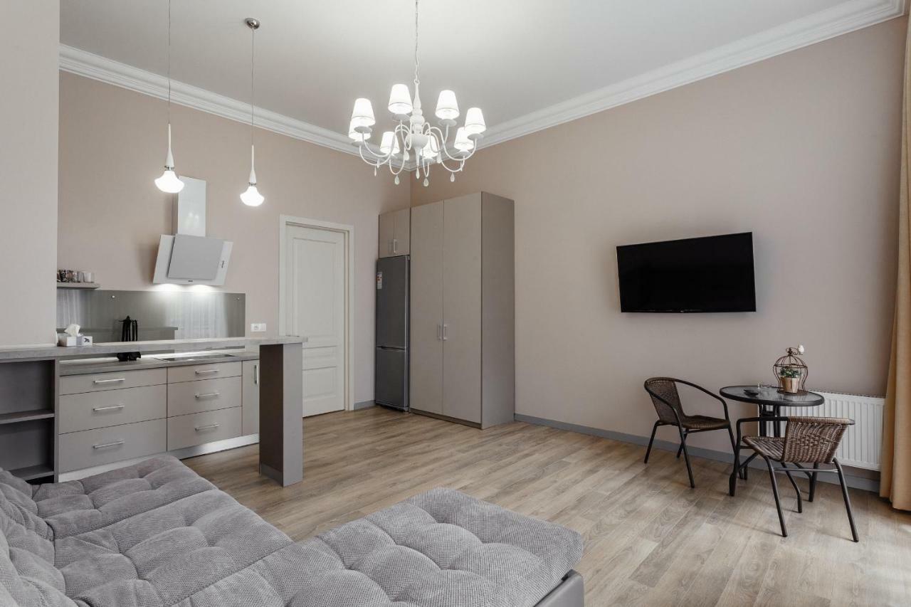 Central Barkar Apartments Одесса Экстерьер фото